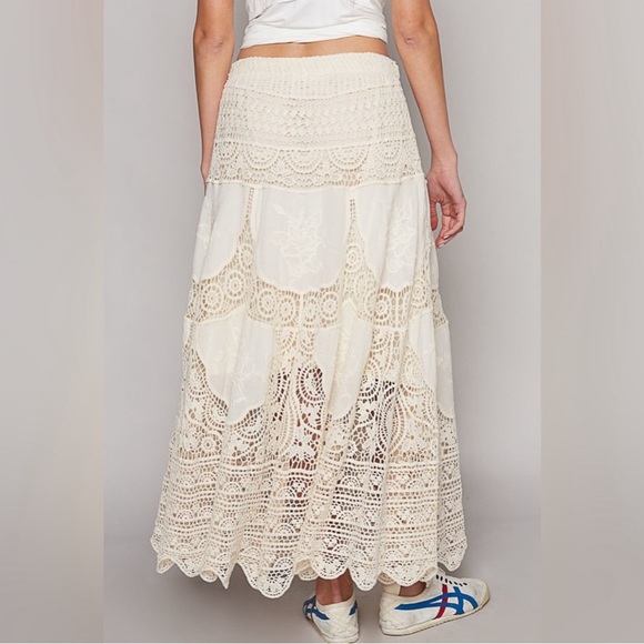 POL Cream Crochet Knit Metallic Beaded Elastic Waist Maxi Skirt - Picture 4 of 9